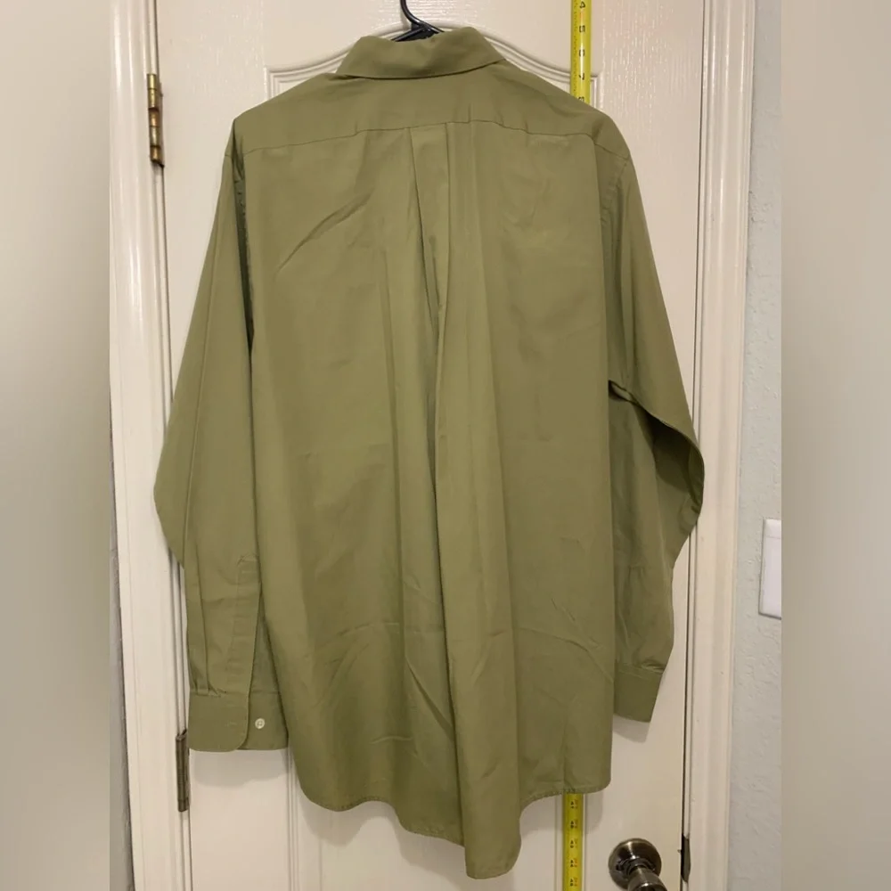 Mens Van Heusen Olive Size 16 1/2 Large 34/35 Shirt - Picture 2 of 3